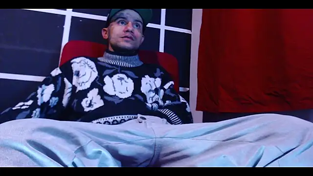 Snapshot of Christian_Stiven1 chatting on November 28, 2025, 4:37 am Christian Stiven1 online show from November 28, 2025, 4:37 am