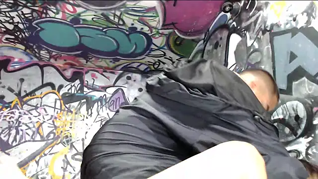 Justin Frank online show from March 20, 2025, 2:29 am