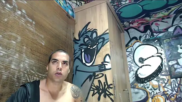 Justin Frank online show from April 12, 2026, 5:23 am