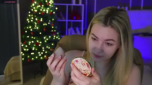 elinanortas online show from January 12, 2025, 1:11 am