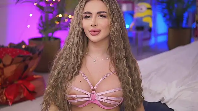 Snapshot of AshleySinn chatting on January 26, 2025, 12:37 am AshleySinn online show from January 26, 2025, 12:37 am