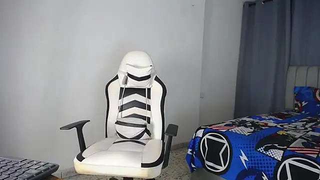 DavidAngell7 online show from December 13, 2024, 8:09 am