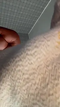 NinaVI online show from November 4, 2025, 2:21 am