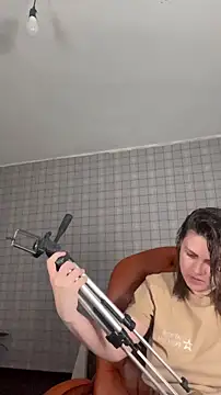 NinaVI online show from November 30, 2025, 6:23 pm