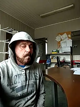 Snapshot of wilkalfa chatting on March 9, 2026, 11:36 am wilkalfa online show from March 9, 2026, 11:36 am