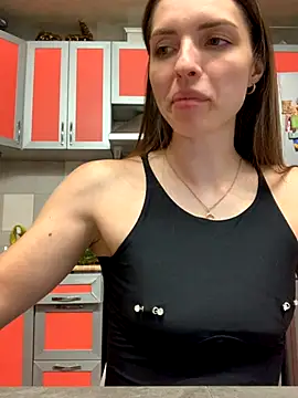 SeducingYoghourt online show from September 28, 2025, 3:28 pm