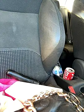 amanilouve online show from January 9, 2026, 10:51 am