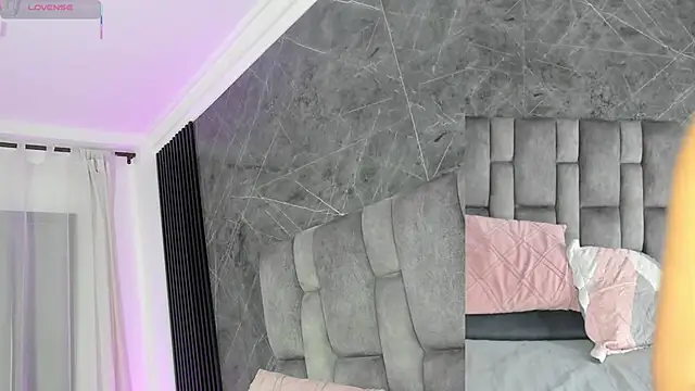 emily fox1 online show from October 8, 2025, 12:03 pm