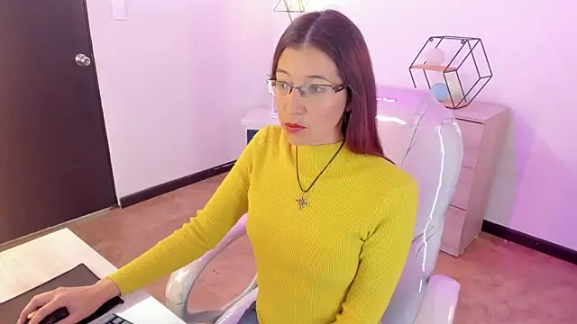 Antonnella 3 online show from February 3, 2025, 12:03 pm