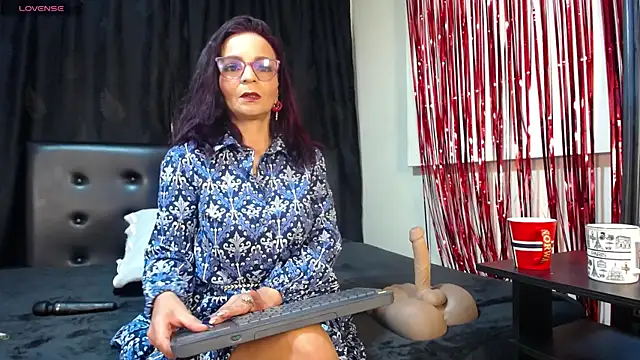 Miss ellien online show from February 24, 2026, 1:09 pm