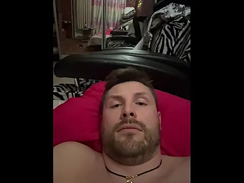 MartinBrandon online show from May 16, 2026, 1:13 am