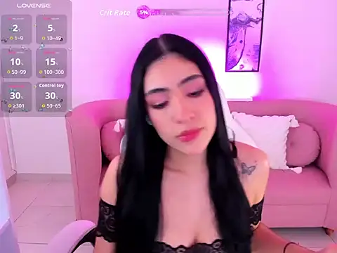 Snapshot of tatiana_prada chatting on October 9, 2025, 5:49 am tatiana prada online show from October 9, 2025, 5:49 am