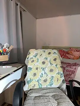 Juliana News online show from October 2, 2025, 1:01 am