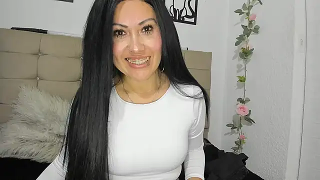 Snapshot of Tania_mature chatting on May 26, 2026, 7:43 pm Tania mature online show from May 26, 2026, 7:43 pm