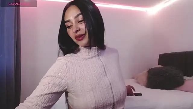 Melaniie01 online show from April 16, 2026, 9:50 pm