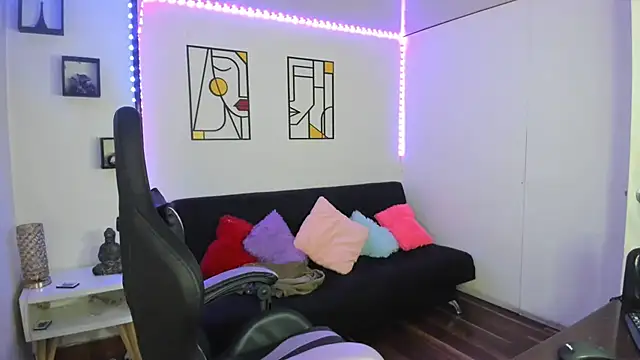 Snapshot of kay_marie chatting on January 18, 2025, 1:41 am kay marie online show from January 18, 2025, 1:41 am