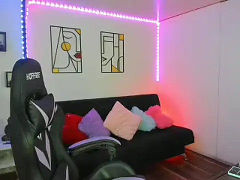 Snapshot of kay_marie chatting on January 22, 2025, 5:48 am kay marie online show from January 22, 2025, 5:48 am