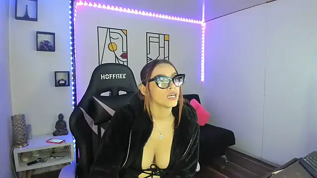 Snapshot of kay_marie chatting on January 31, 2025, 3:41 am kay marie online show from January 31, 2025, 3:41 am