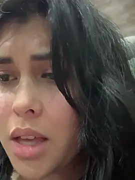 Snapshot of Alyaa_s chatting on October 21, 2025, 4:46 am Alyaa s online show from October 21, 2025, 4:46 am