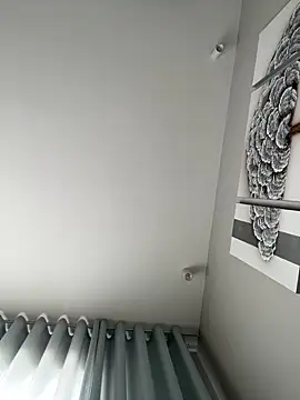 DoriDeluxe66 online show from February 23, 2025, 11:44 am