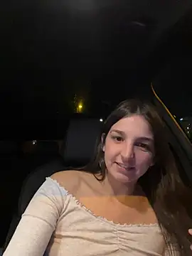 DoriDeluxe66 online show from March 14, 2025, 10:05 pm