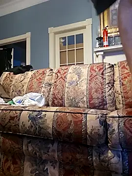 Snapshot of chosen923 chatting on February 12, 2025, 7:56 pm chosen923 online show from February 12, 2025, 7:56 pm