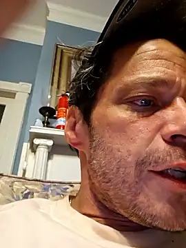 Snapshot of chosen923 chatting on February 15, 2025, 3:42 am chosen923 online show from February 15, 2025, 3:42 am