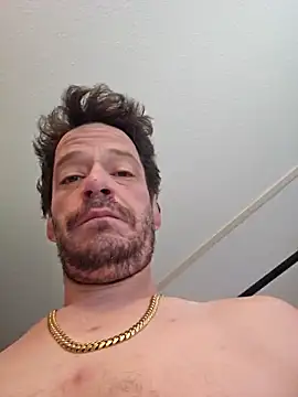 Snapshot of chosen923 chatting on September 13, 2025, 4:07 pm chosen923 online show from September 13, 2025, 4:07 pm