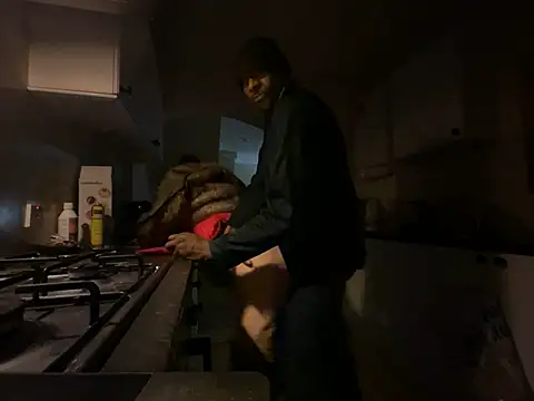 Snapshot of CuzzyB69 chatting on January 11, 2025, 10:51 pm CuzzyB69 online show from January 11, 2025, 10:51 pm