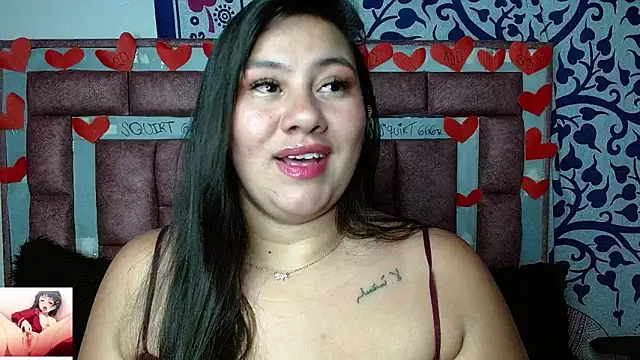 Snapshot of ValerieDiiamond chatting on November 30, 2025, 5:33 am ValerieDiiamond online show from November 30, 2025, 5:33 am