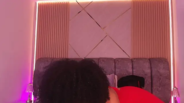 naia blessed online show from March 4, 2026, 7:09 pm