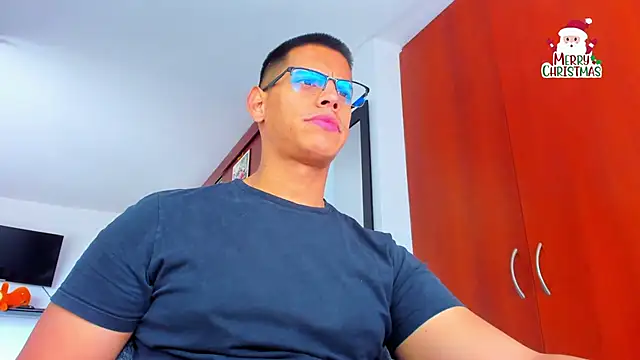  John Boy  online show from December 22, 2025, 3:42 pm