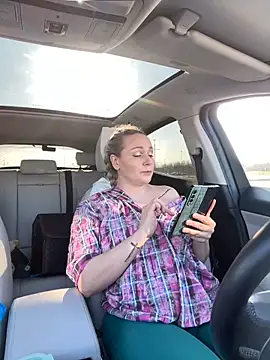 Bondgirl 013 online show from December 9, 2024, 8:00 am