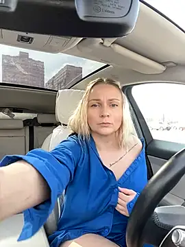 Bondgirl 013 online show from March 6, 2025, 8:30 am