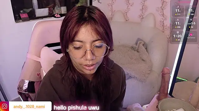Snapshot of Nami_usagi chatting on May 1, 2026, 9:30 pm Nami usagi online show from May 1, 2026, 9:30 pm