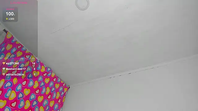 Snapshot of caroline_tovar chatting on March 10, 2025, 6:59 am caroline tovar online show from March 10, 2025, 6:59 am