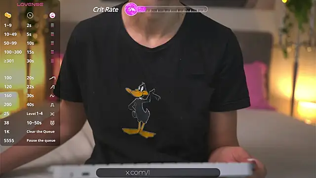 Snapshot of Lorettelorena chatting on January 21, 2025, 8:11 pm Lorettelorena online show from January 21, 2025, 8:11 pm