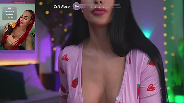 Snapshot of Lorettelorena chatting on December 14, 2025, 8:24 pm Lorettelorena online show from December 14, 2025, 8:24 pm