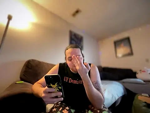 lucasgalacticman online show from December 22, 2025, 2:47 pm