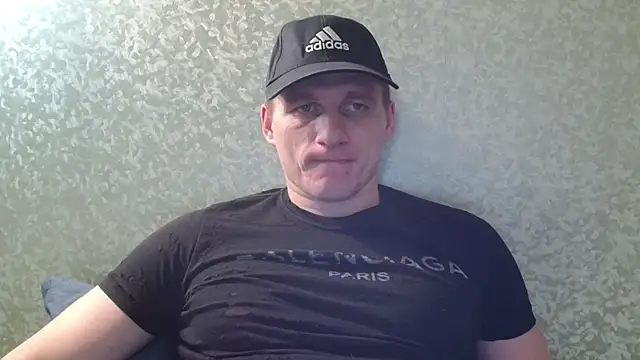 PoliglotJoe online show from March 7, 2025, 1:53 am