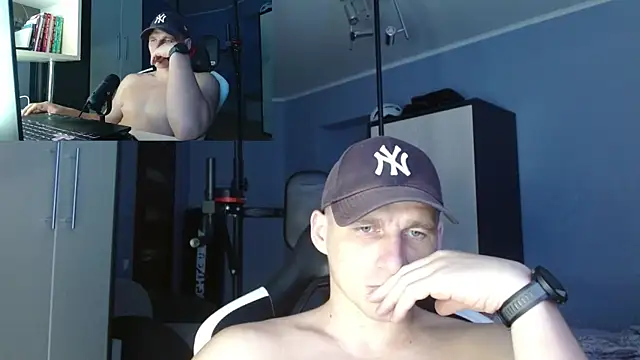 PoliglotJoe online show from October 2, 2025, 9:49 am