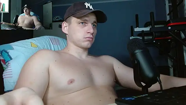 PoliglotJoe online show from October 29, 2025, 2:41 pm