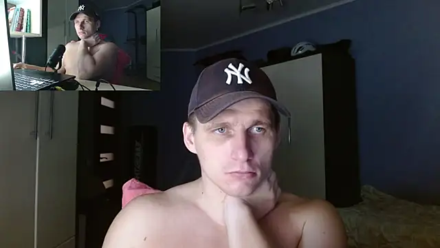 PoliglotJoe online show from November 9, 2025, 4:38 pm