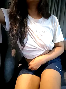 RadhaBabe online show from April 23, 2026, 11:53 am