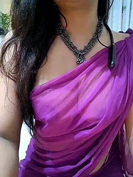 RadhaBabe online show from July 27, 2026, 10:00 am