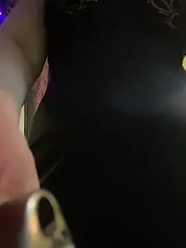 Snapshot of Mistimoon chatting on March 15, 2025, 6:03 am Mistimoon online show from March 15, 2025, 6:03 am