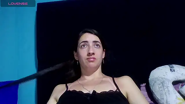 Snapshot of Salo_Heaven chatting on April 29, 2026, 1:43 am Salo Heaven online show from April 29, 2026, 1:43 am