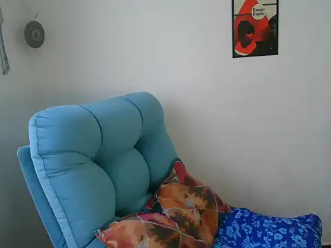 ZaraPepper  online show from November 20, 2025, 7:35 pm