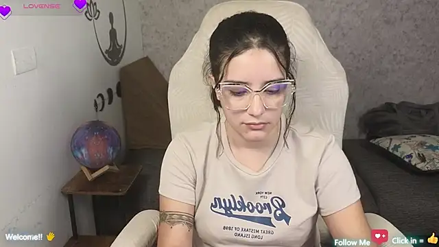 blue  moon  online show from February 17, 2025, 10:29 am