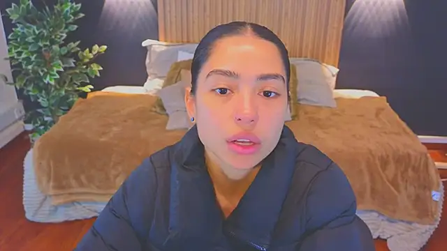 samantha bss online show from January 28, 2025, 2:42 pm